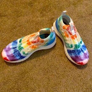 2020 Pride sneakers
